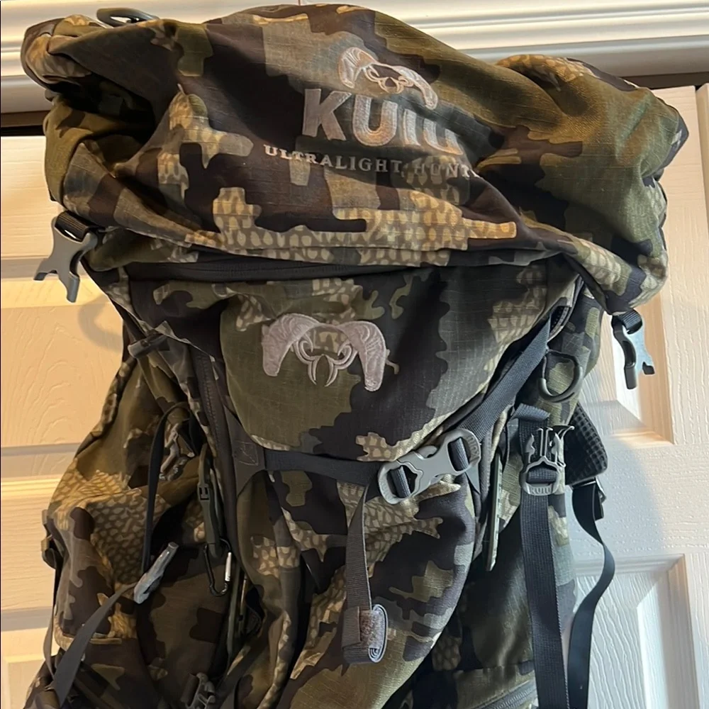 Pro 7800 KUIU Camo Backpack - Picture 3 of 5